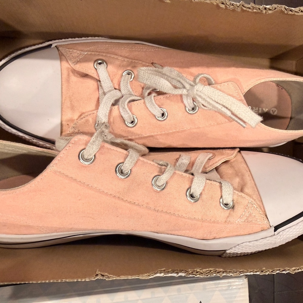 Airwalk Peach Canvas Sneakers